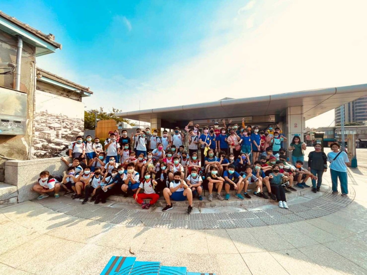 LINE_ALBUM_校網輪播照片1111_221111_23.jpg