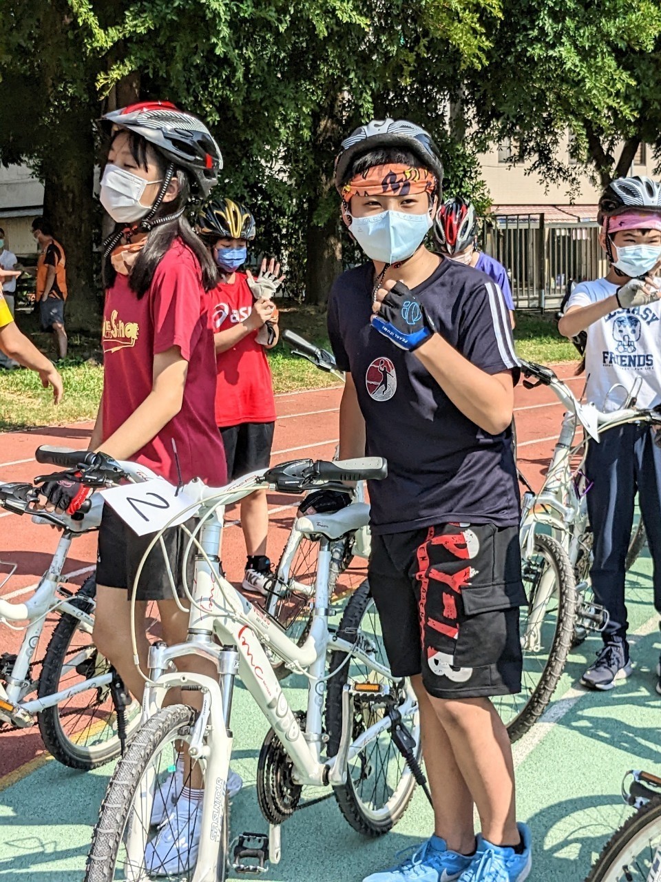 LINE_ALBUM_校網輪播照片1111_221111_31.jpg