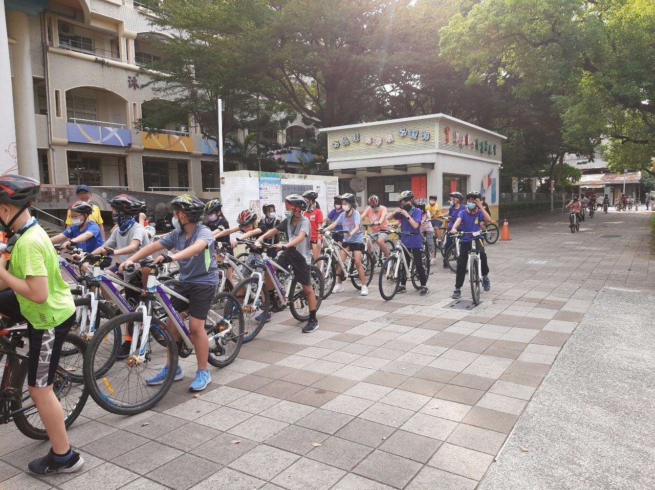 LINE_ALBUM_校網輪播照片1111_221111_34.jpg