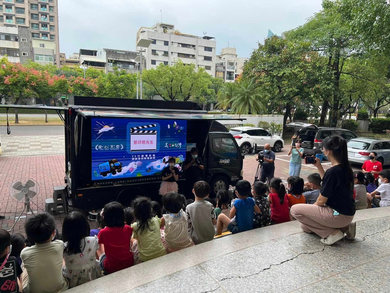 LINE_ALBUM_校網輪播照片1111_221111_42.jpg