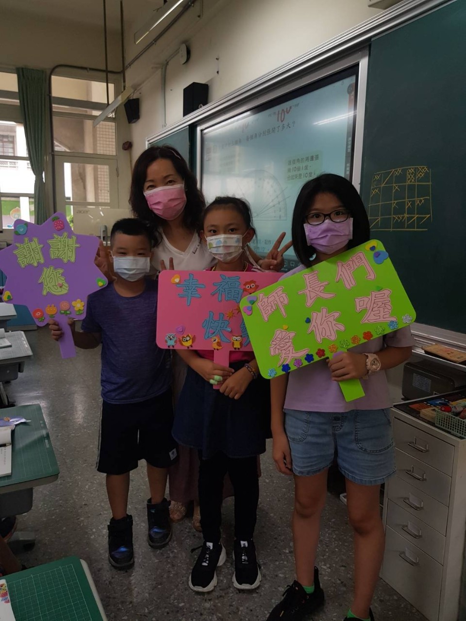 LINE_ALBUM_校網輪播照片1111_221111_59.jpg